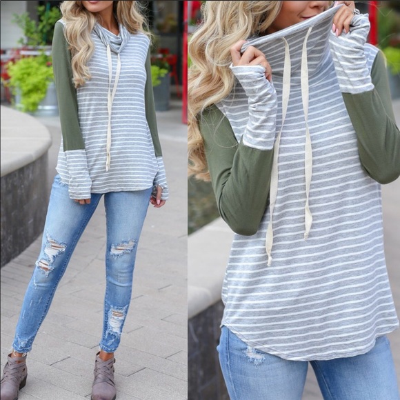 💕💕Cozy striped long sleeve💕 - Picture 3 of 4